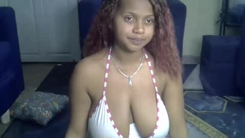 Snapshot of rywanna chatting on 05-08-26, 07:14 rywanna online show from 05-08-26, 07:14