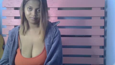 Snapshot of rywanna chatting on 06-22-26, 04:48 rywanna online show from 06-22-26, 04:48