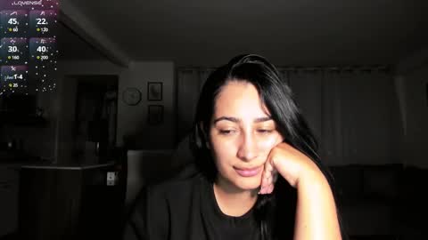 Snapshot of s_crosby chatting on 01-06-25, 08:03 Zara online show from 01-06-25, 08:03