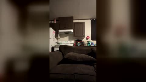 Snapshot of s_ddough chatting on 04-06-26, 05:08 s_ddough online show from 04-06-26, 05:08