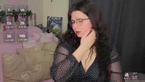 Snapshot of s_katekisa_ss chatting on 05-26-26, 06:37 Kate online show from 05-26-26, 06:37