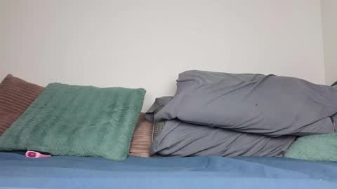 Leanne online show from 04-09-26, 05:40