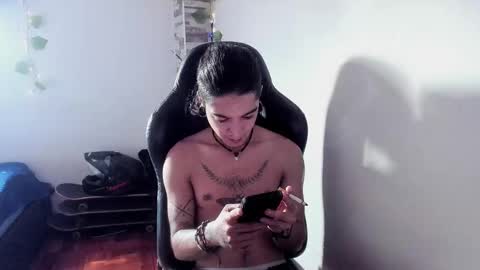 Danny online show from 11-30-25, 06:45