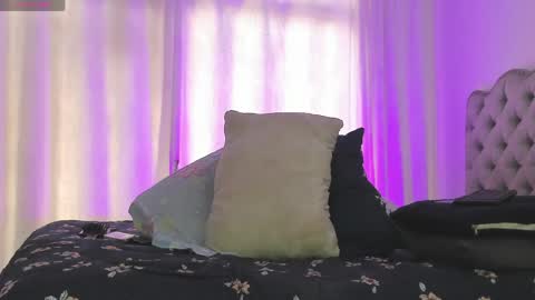 Snapshot of saammii_ chatting on 05-04-26, 08:05 Sammy Saenz ig Sammysaenz online show from 05-04-26, 08:05