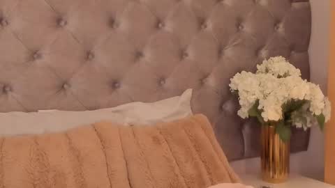 Snapshot of saamyreyes chatting on 03-23-26, 04:33 Saamy Reyes online show from 03-23-26, 04:33