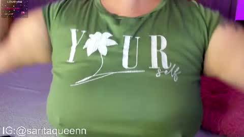 Snapshot of saara__queen chatting on 07-31-26, 12:43 saara__queen online show from 07-31-26, 12:43