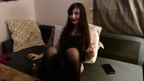 sabinewinters online show from 05-16-26, 01:02