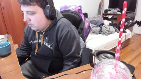 1141323  my Lord Mister Max   moms treasure online show from 01-09-25, 05:44