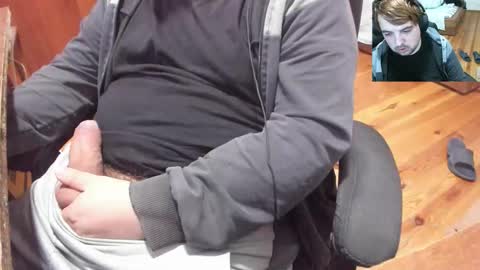 1141323  my Lord Mister Max   moms treasure online show from 10-10-25, 03:11