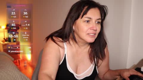 Snapshot of sabri_vm chatting on 01-08-25, 02:57 Sabrina online show from 01-08-25, 02:57