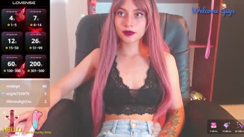 Snapshot of sabrina709 chatting on 12-24-24, 04:44 Sabrina online show from 12-24-24, 04:44