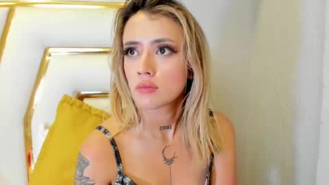 . Sabrina Cole . online show from 01-17-25, 09:17