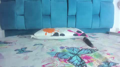 Snapshot of sabrina_hills chatting on 07-19-26, 07:50 Sabrina online show from 07-19-26, 07:50