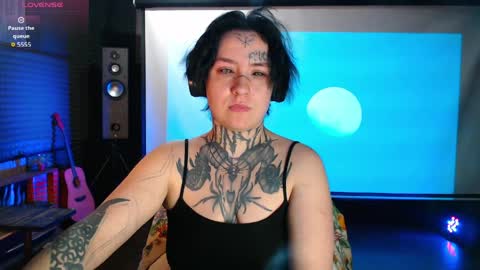 Lilith Solar online show from 03-28-26, 04:39