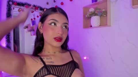 mariana  online show from 11-30-25, 06:39