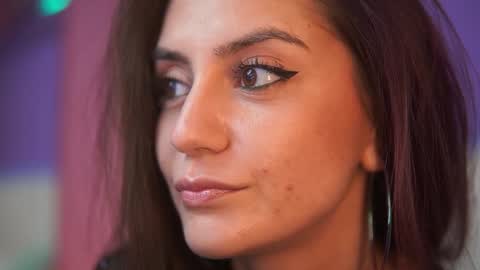  Sabrina  online show from 10-25-25, 05:30