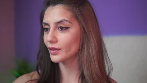  Sabrina  online show from 01-11-26, 10:59