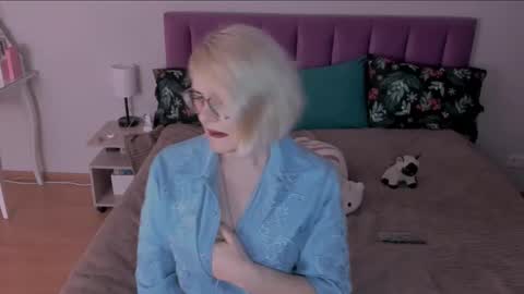 Sabrina MacMarren online show from 02-27-25, 04:32