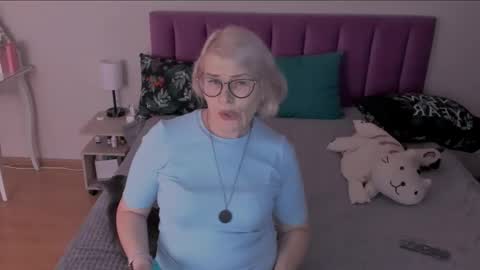 Sabrina MacMarren online show from 03-08-25, 07:53