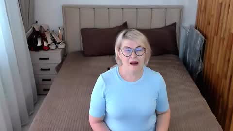 Snapshot of sabrinamacmarren chatting on 07-02-26, 03:07 Sabrina MacMarren online show from 07-02-26, 03:07