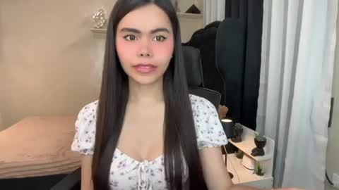 Snapshot of sabrinamadonna54 chatting on 06-11-26, 12:43 sabrinamadonna54 online show from 06-11-26, 12:43