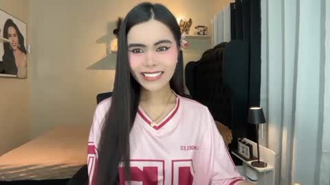 Snapshot of sabrinamadonna54 chatting on 06-22-26, 04:53 sabrinamadonna54 online show from 06-22-26, 04:53