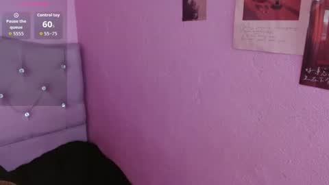 Snapshot of sabrinapaulson chatting on 07-18-26, 12:04 sabrinapaulson online show from 07-18-26, 12:04