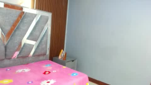 sabrinaroosa202cl online show from 11-28-25, 01:58