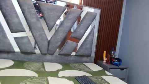 sabrinaroosa202cl online show from 12-14-25, 12:54