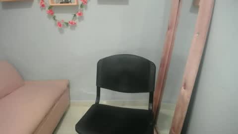 Snapshot of sabrinasofia chatting on 06-24-26, 01:26 Sabrina online show from 06-24-26, 01:26