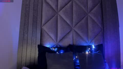 Snapshot of sabrinaspell_ chatting on 02-13-25, 11:28 S A B R I N A online show from 02-13-25, 11:28