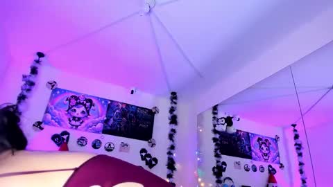 Sabrina  online show from 01-16-26, 11:25