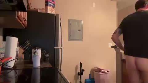 Snapshot of sabrosocockcarnesandwich chatting on 10-10-25, 02:27 sabrosocockcarnesandwich online show from 10-10-25, 02:27