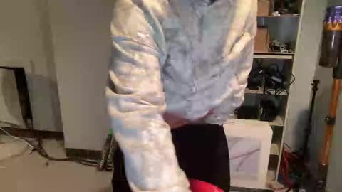 Snapshot of sacredroses chatting on 11-10-25, 04:17 sacredroses online show from 11-10-25, 04:17