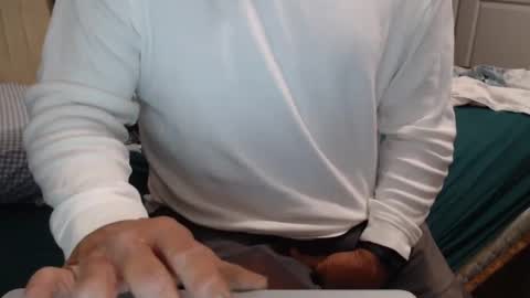 Snapshot of sactosteve chatting on 09-10-25, 03:01 dadbod online show from 09-10-25, 03:01