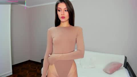 Snapshot of sacura_sacura chatting on 09-14-25, 03:44 Sacura online show from 09-14-25, 03:44