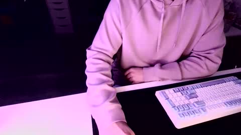 Snapshot of saddzaddy chatting on 11-15-25, 10:15 saddzaddy online show from 11-15-25, 10:15