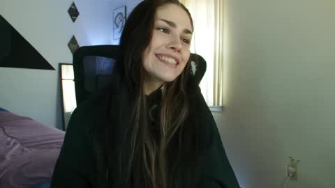 Sadie Renee  online show from 12-18-24, 08:25