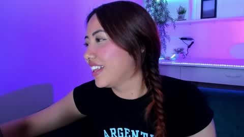 Snapshot of saelivrae chatting on 04-16-26, 10:56 Cami online show from 04-16-26, 10:56