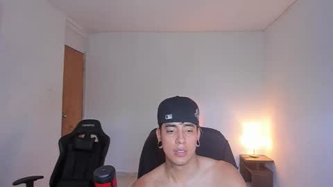 saenz_hotx online show from 10-30-25, 07:14