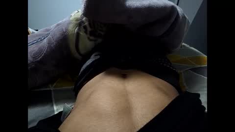 Snapshot of safu28 chatting on 05-17-26, 04:43 safu28 online show from 05-17-26, 04:43