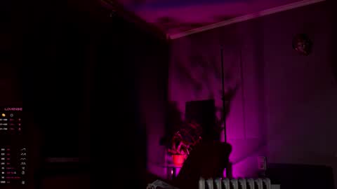 Snapshot of sage6688 chatting on 01-09-26, 04:37 Adam online show from 01-09-26, 04:37