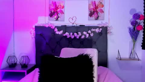 Snapshot of sagirabelle chatting on 04-18-26, 07:58 Sagira Belle online show from 04-18-26, 07:58