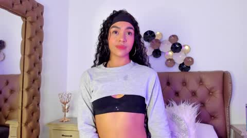 Snapshot of sagitariuuuss chatting on 01-29-25, 11:41 Cattleya online show from 01-29-25, 11:41