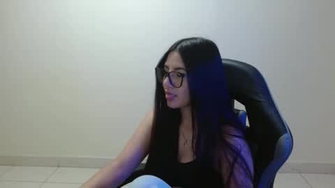 Sahaliefox  online show from 04-09-26, 10:04