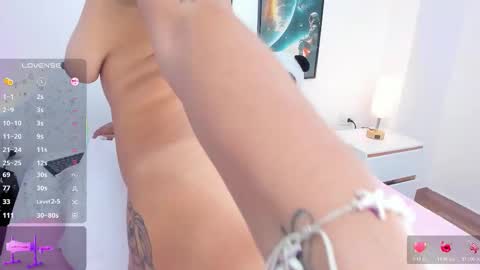 Danella online show from 12-21-25, 02:02