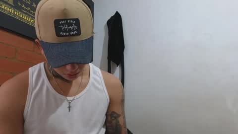 Sahara y Thiago online show from 02-12-25, 11:29