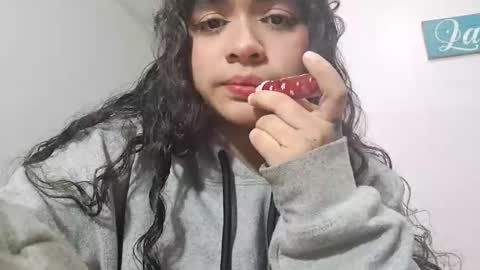 Snapshot of sahory_art chatting on 02-25-26, 04:55 sara online show from 02-25-26, 04:55