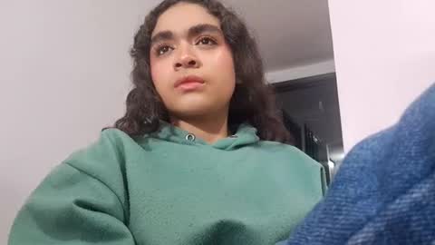 Snapshot of sahory_art chatting on 02-27-26, 01:27 sara online show from 02-27-26, 01:27