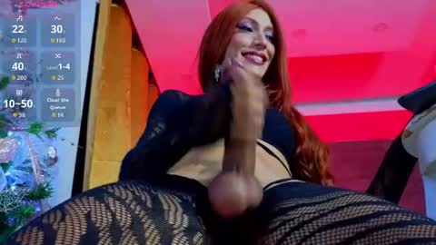 Snapshot of sahra_belmont chatting on 06-30-26, 10:05 Sara online show from 06-30-26, 10:05